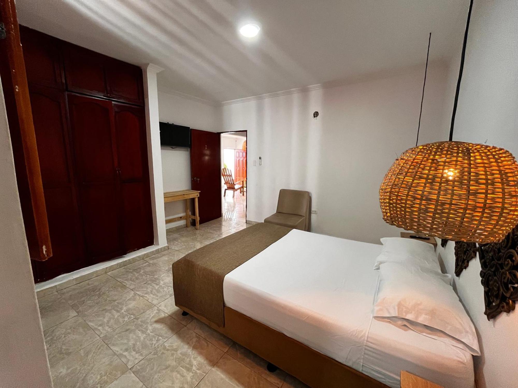 Hostal Maus Cartagena Exterior foto