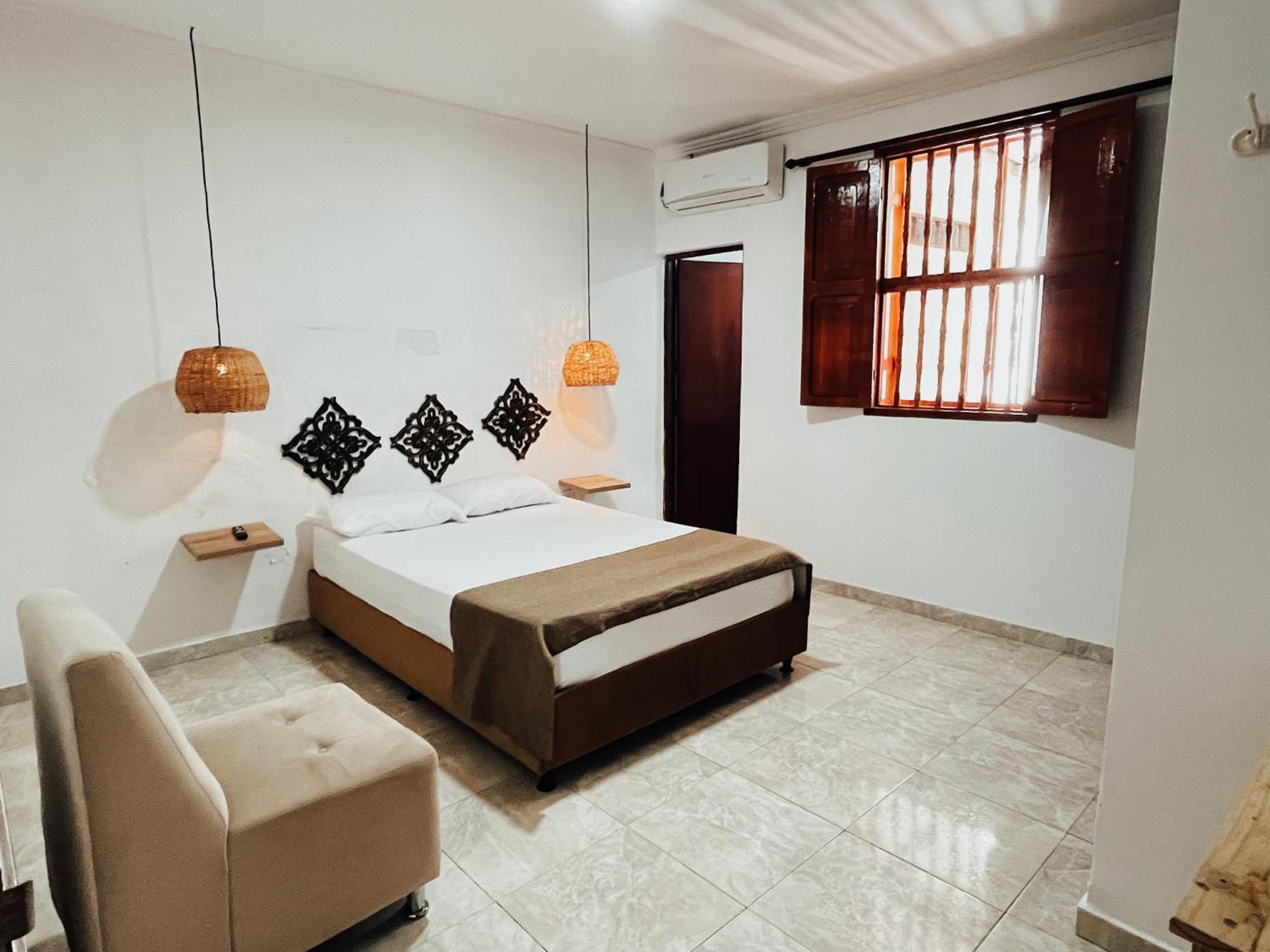 Hostal Maus Cartagena Exterior foto